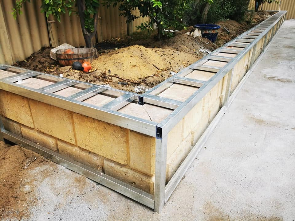 Merbau planter build